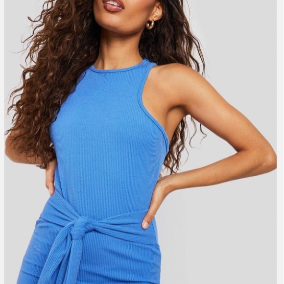 Boohoo | US size 6 | blue rubbed bodycon dress with tie waist accent detail - Picture 3 of 9